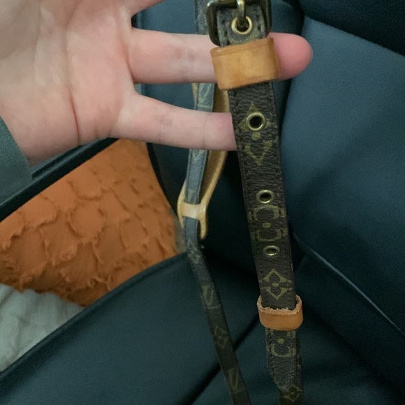 Louis Vuitton Marly Bandouliere - Picture 15 of 15